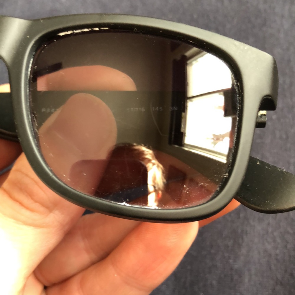 Matte black Ray-Ban Justin with black lenses - Picture 6 of 7